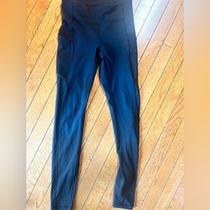 Lululemon Wunder Under Leggings with Pockets